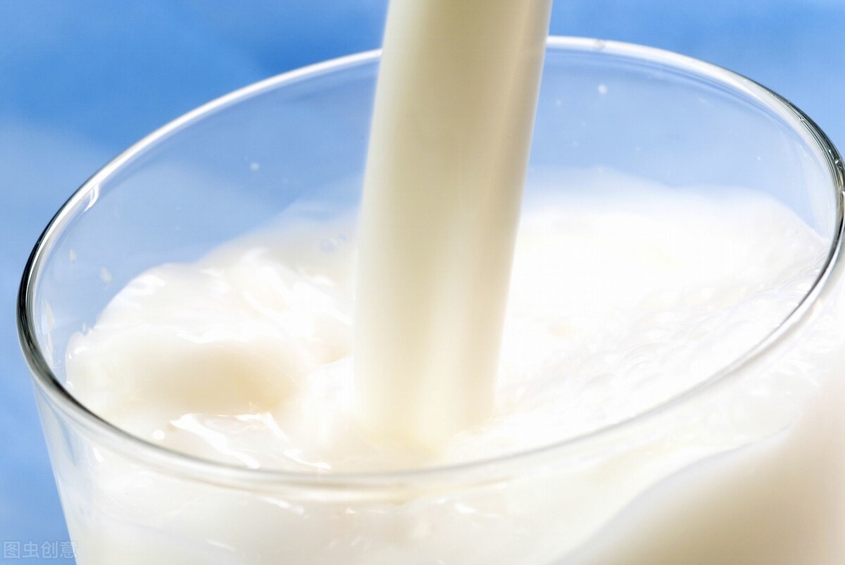 鲜牛奶的保质期是多久？鲜牛奶和纯牛奶有什么区别？-第1张图片