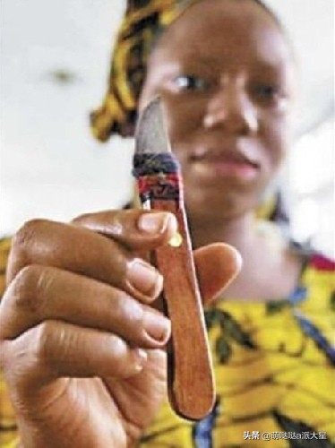 非洲女孩的割礼是什么意思？割礼后还能生育吗？